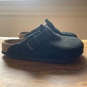 Boston Birkenstocks Black